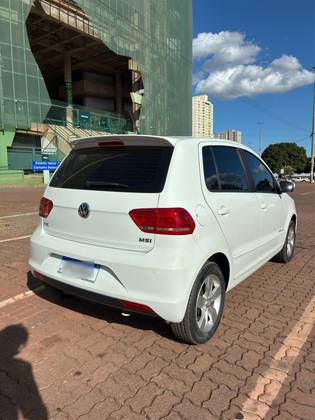 VOLKSWAGEN FOX 1.6 MSI COMFORTLINE 8V FLEX 4P MANUAL